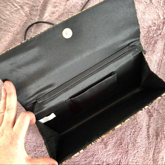 Animal Print Clutch / Handbag - Picture 4 of 8